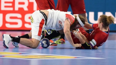 EM 2018: Taktisches Foul! Zwei Minuten für Superstar Mikkel Hansen