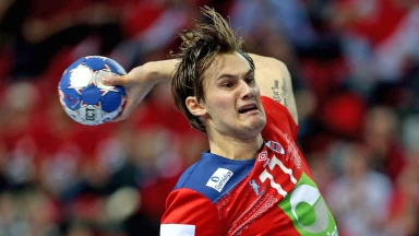 EM 2018: Magnus Röd von Ball im Gesicht getroffen