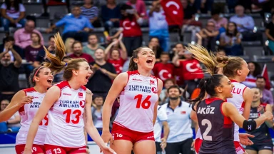 Nations League: Volleyball der Extraklasse zwischen Brasilien und der Türkei!