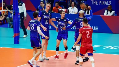Nations League: Frankreich dreht Spiel und gewinnt 5-Satz-Krimi!