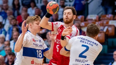 2. Liga: Trotz voller Bedrängnis im Gegenstoß erzielt Ferndorf das Tor
