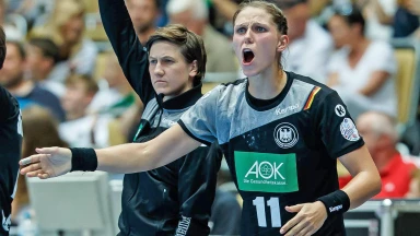 EM der Frauen: Smits gleicht aus! Deutschland bietet Norwegen Paroli