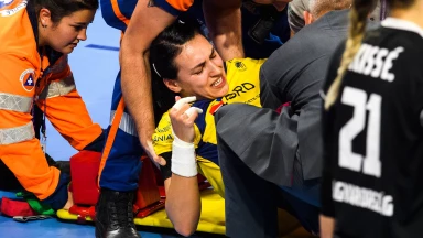 EM der Frauen: Schock für Rumänien! Welthandballerin Neagu verletzt sich schwer