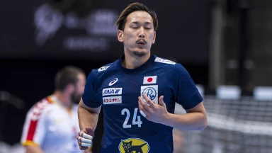 WM der Männer: Im Gegenstoß abgeräumt! Japans Shida sieht Rote Karte
