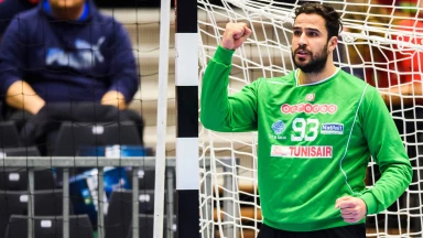 Versöhnungstor zum Abschluss: Tunesien-Keeper trifft mit Abpfiff
