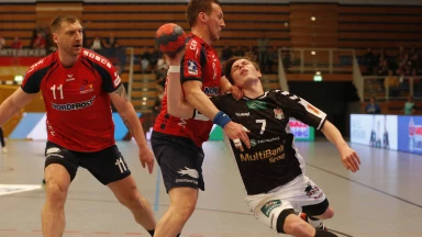 2. Liga: Hamburgs Tissier mit spektakulärer Vorlage im Fallen