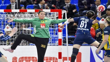 WM der Frauen 2019: Nerven aus Stahl! Japan geht mit Kempa in Führung