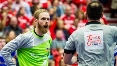 EM der Männer: Gustavsson empört! Islands Keeper kassiert nach Grätsche Zeitstrafe