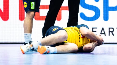 EM der Männer: Schmerzhaft! Schwedens Nilsson bekommt Finger ins Auge