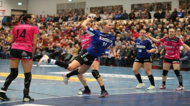 HBF: Blombergs Kordovska zaubert starken Dreher aus dem Handgelenk