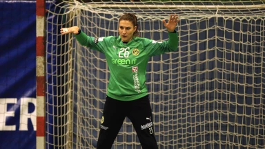 HBF: Dortmunds 7M-Killerin! Isabell Roch lässt Oldenburg verzweifeln