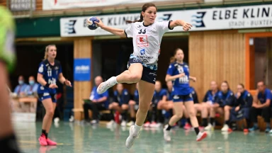 HBF: Mit ein bisschen Glück! Lucie-Marie Kretzschmar trifft per Lattentreffer