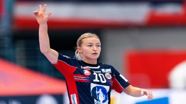 Vernascht! Welthandballerin Oftedal lässt Niederländerin alt aussehen