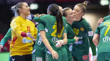 Highlights - Montenegro fährt gegen Schweden die ersten Hauptrundenpunkte ein 