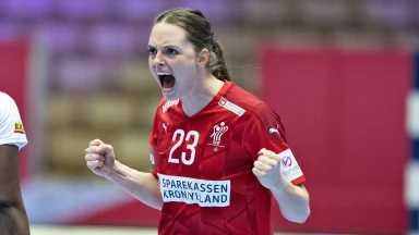 Erst No-Look-Pass, dann Heber! Dänemark zaubert gegen Spanien