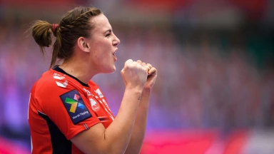 Norwegens Arntzen macht Sieg gegen Ungarn mit Kempa perfekt