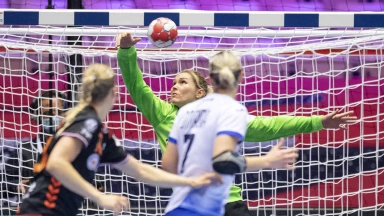 Highlights - Russlands Torhüterin macht den 5. Platz im Spiel gegen die Niederlande sicher!