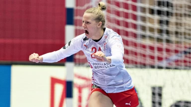 Bidstrup hält Dänemark mit Hammer-Wurf aus dem Stand im Spiel