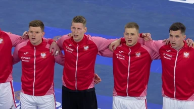 Highlights! Körperliches Duell zwischen Tunesien und Polen