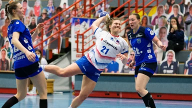 Unter die Latte! Nele Franz feuert Rakete ab