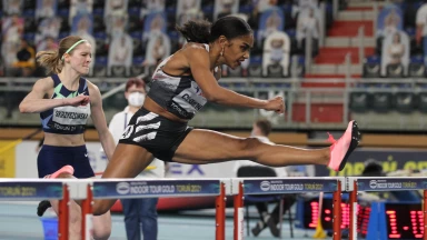 Starke Performance! Clemons unterbietet eigene World-Lead-Zeit über 60m Hürden
