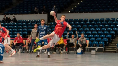 Starke Täuschung! Axmann lässt Bietigheims Abwehr stehen