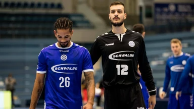 Das war nichts! Raul Santos scheitert beim 7m-Wurf an Vortmann