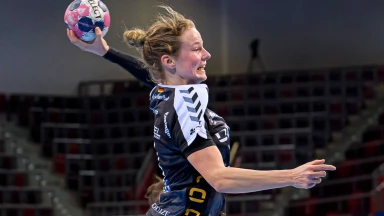 HBF: Vollpower! Amelie Berger von Außen