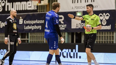 2. HBL: Bietigheims Rentschler trifft Baumgärtner in vollem Lauf und sieht Rot - harte Entscheidung? 