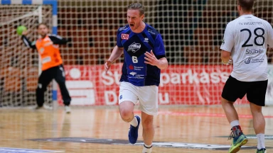 2. HBL: Volles Risiko um den Ball zu retten!