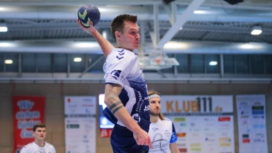 2. HBL: Lindskog Andersson in Spiellaune - bedient Kretschmer mit Kempa-Pass