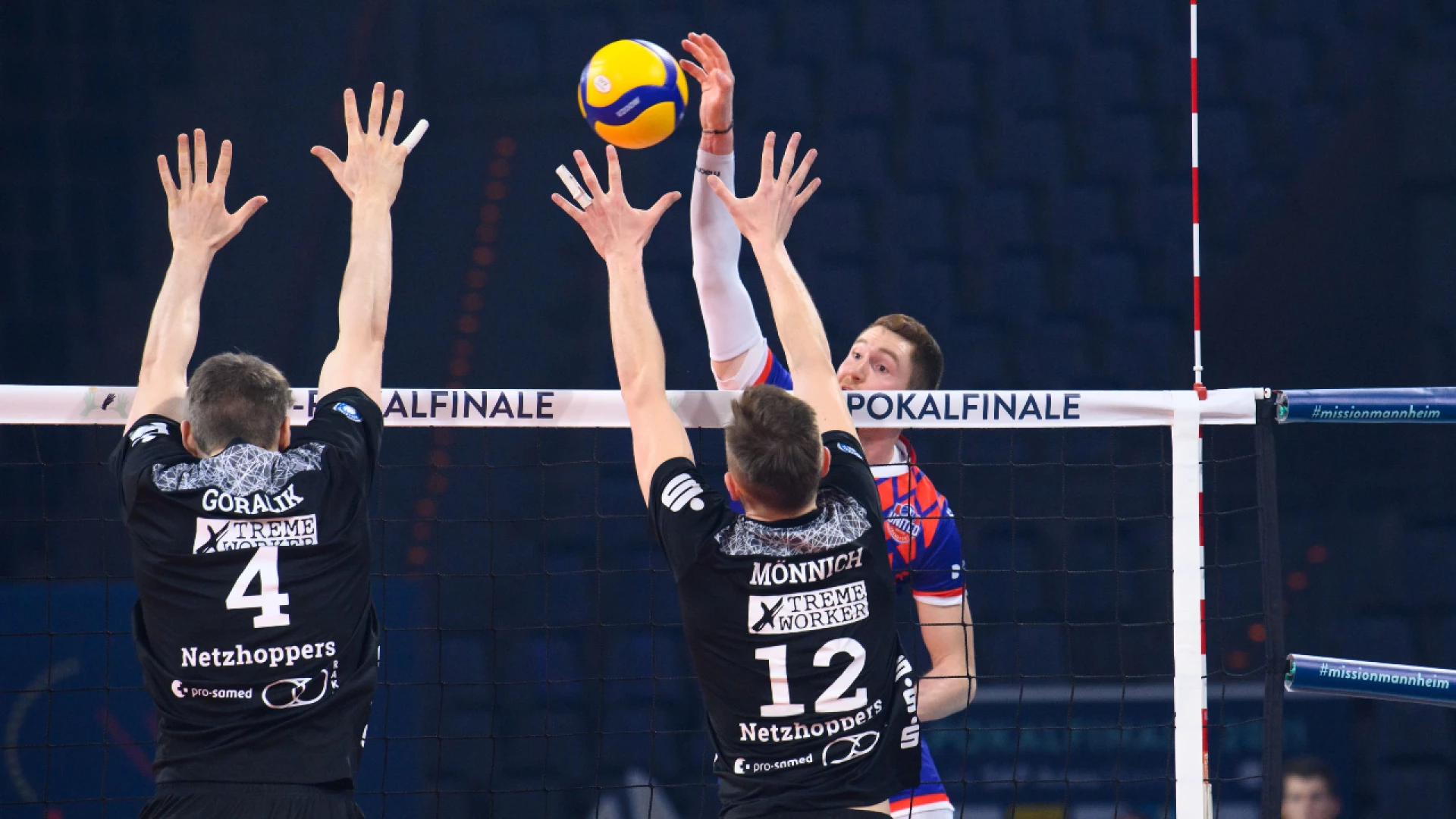 1BLM: Energiequelle Netzhoppers KW-Bestensee vs. United Volleys Frankfurt