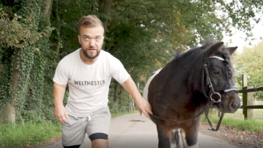 ECHT JETZT? Folge 9: Mester im Laufduell gegen Pony Sharky