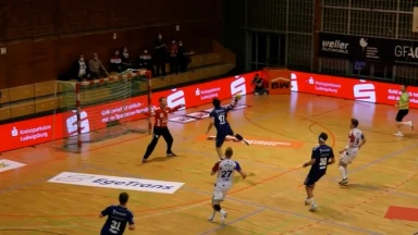 Spektakuläre Paraden, Pässe und Hammer-Tore - Die Highlights des 19. Spieltags