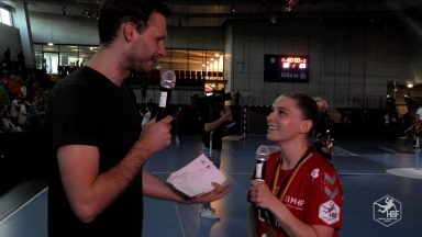 HBF: "Today we will just enjoy" - Trine Østergaard nach der Übergabe der Meisterschale