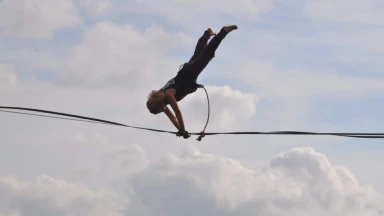 Slackline-Tricks: LAAX Highline World Championships 2022 - Trailer Freestyle