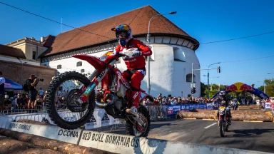 Die besten Szenen des Prologs der Red Bull Romaniacs 2022
