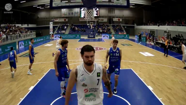 ProA: Menzies mit dem Posterdunk