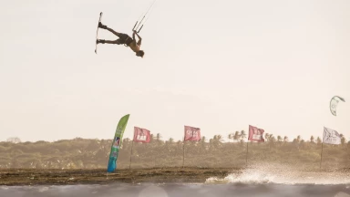 Neue GKA Freestyle Kite Weltmeister 2022 Mikaili Sol & Gianmaria Coccoluto