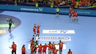 Highlights: Montenegro ringt kämpfende Rumäninnen nieder!