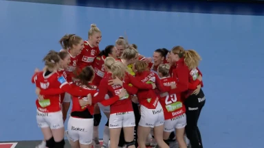 Highlight: Dänemark bucht mit einem beeindruckenden Sieg über Norwegen das Ticket für das Halbfinale