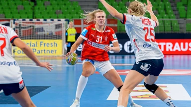 EM der Frauen: Finale: Dänemark vs. Norwegen kommentiert von Tobias Schimon & Ina Großmann
