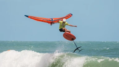 17-jähriger Malo Guenole (FRA) zum GWA Surf-Freestyle-Weltmeister gekrönt