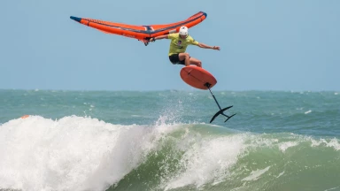 17-jähriger Malo Guenole (FRA) zum GWA Surf-Freestyle-Weltmeister gekrönt