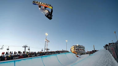 Europas wichtigstes Snowboard-Freestyle-Event LAAX OPEN 2023 ergänzt Freeski