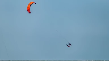 Männer erzielen hohe Punktzahl am zweiten Tag bei GKA Freestyle-Kite World Cup