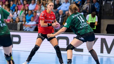 HBF: Feines Händchen von Xenia Smits