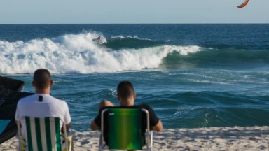Moona Whyte (USA) holt sich zweiten Wave-Titel beim GKA Kite-Surf World Cup