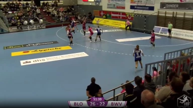 HBF: Ruwe knallt den Ball unter die Latte!