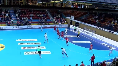 3. Liga: Schöner Pass sauber verarbeitet